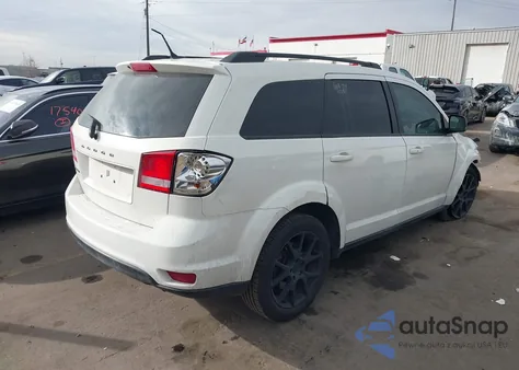 2014 Dodge Journey Sxt z USA, uszkodzony, nr VIN 3C4PDCBB6ET153155